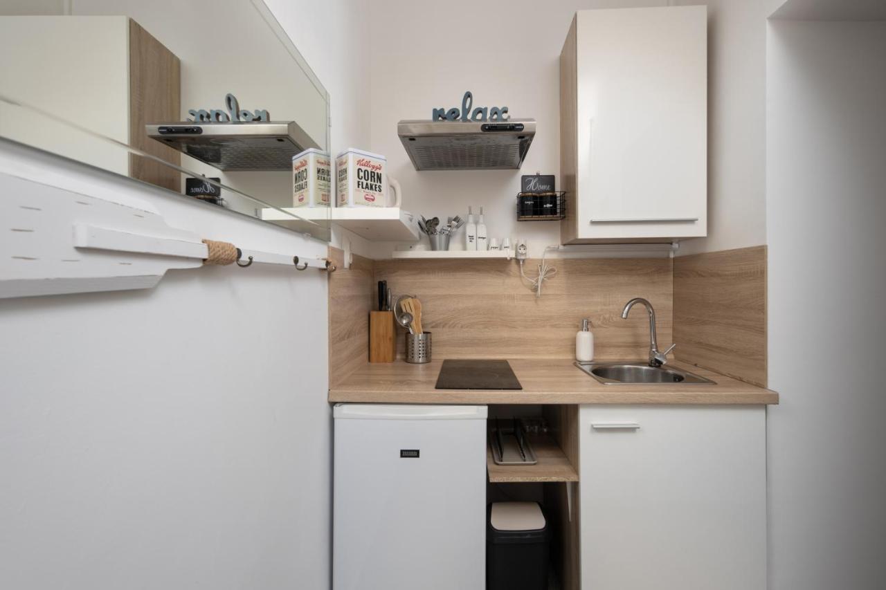 Naval Studio Apartment Риека Экстерьер фото